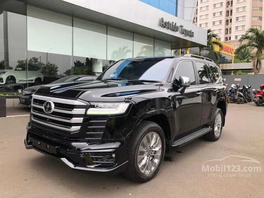2026 Toyota Land Cruiser 300 VX-R SUV