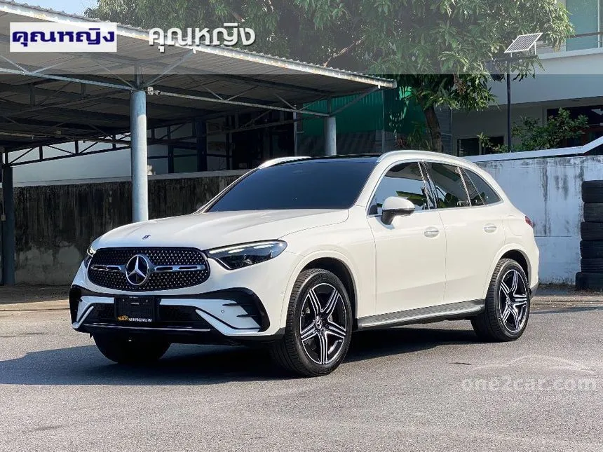 2023 Mercedes-Benz GLC350 e 4MATIC AMG Dynamic SUV