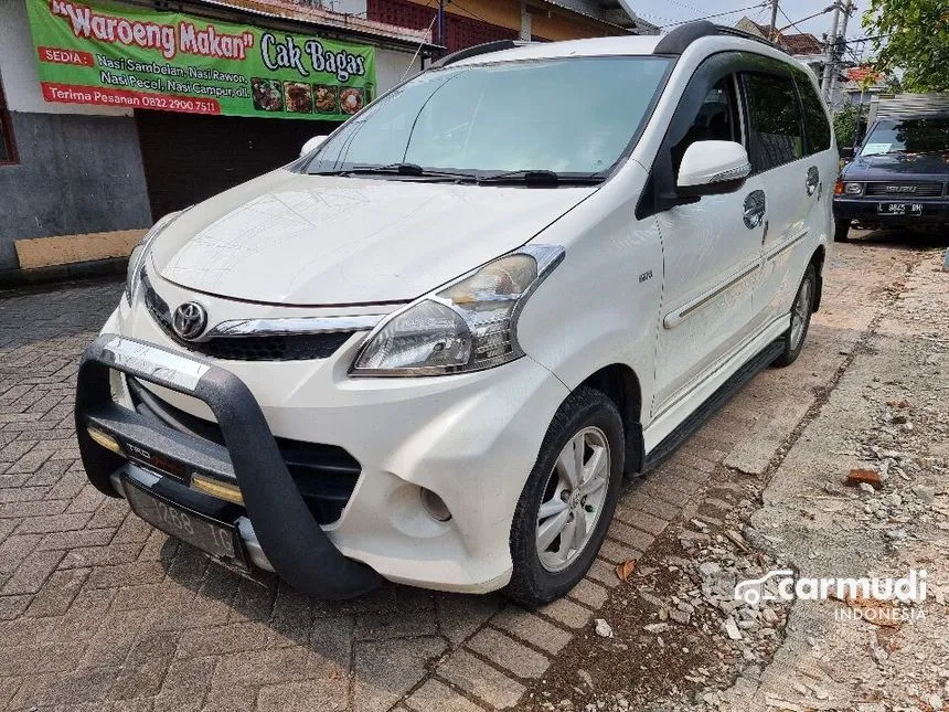 2012 Toyota Avanza Veloz MPV