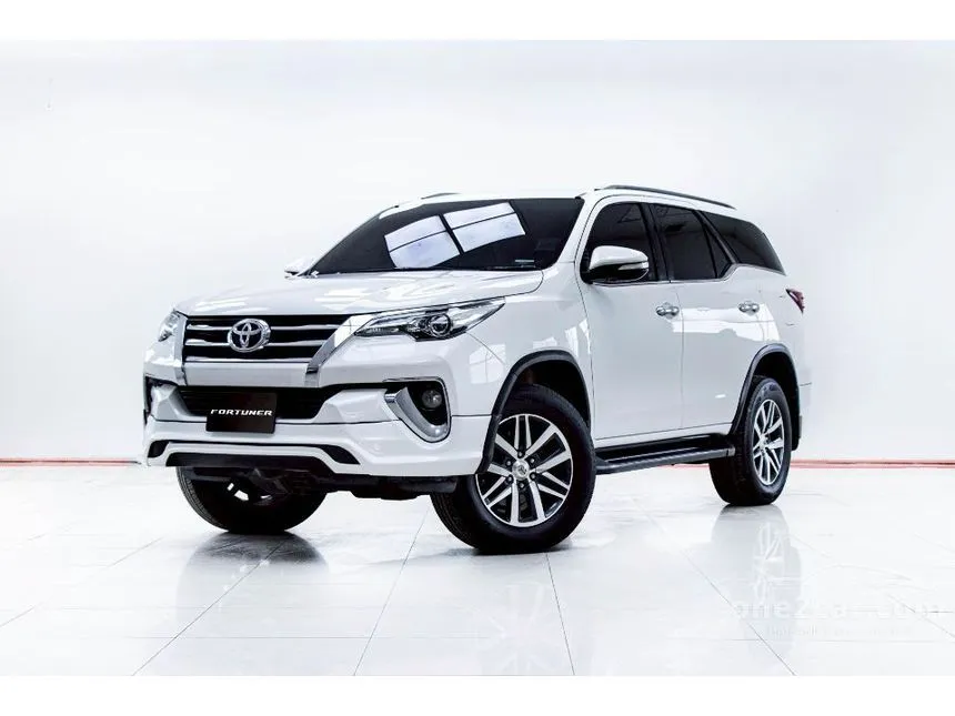 2017 Toyota FORTUNER V SUV