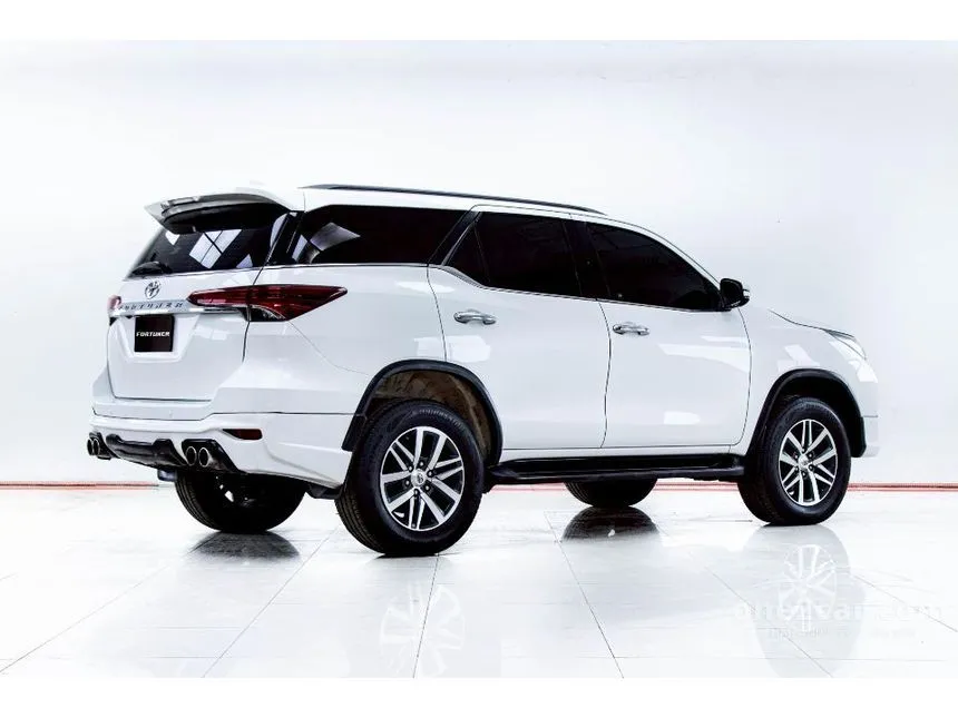 2017 Toyota FORTUNER V SUV