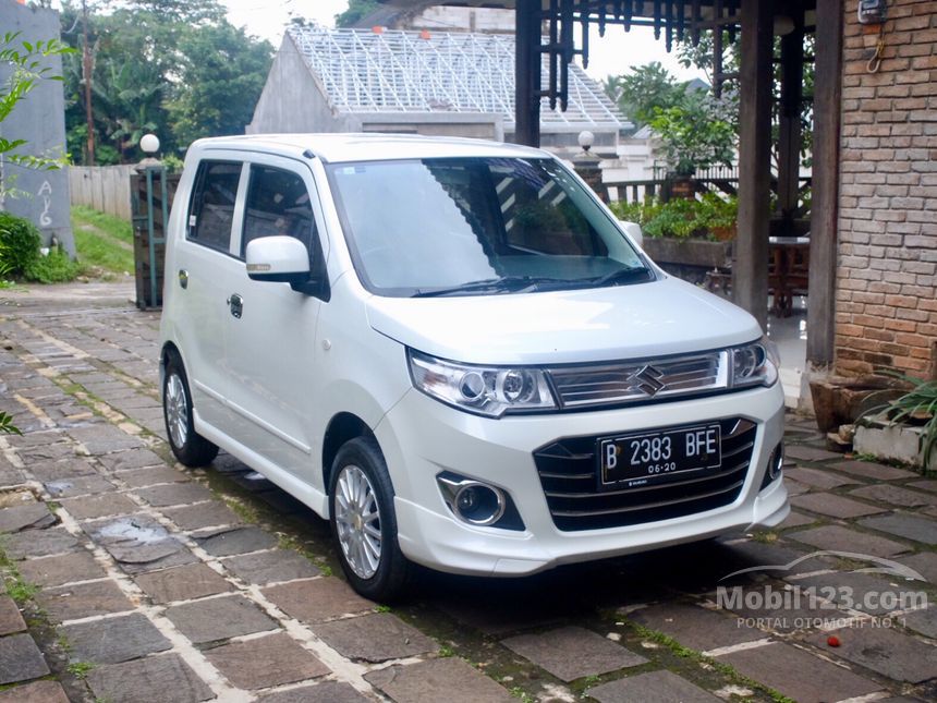 Jual Mobil Suzuki Karimun Wagon R 2015 GS Wagon R 1.0 di 