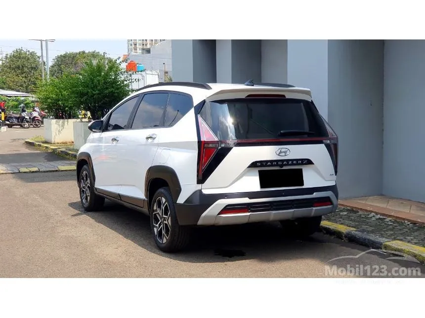 2025 Hyundai Stargazer X Prime MPV