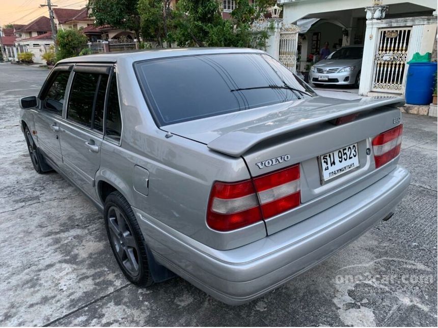 Volvo 960 executive