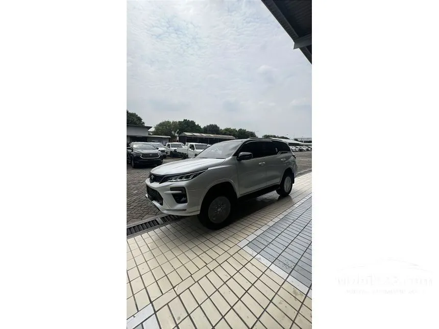 2026 Toyota Fortuner GR Sport TSS (Two Tone) (Premium Color) SUV