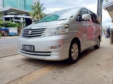 2006 Toyota Alphard 2.4 G Van Wagon Mulus Siap Pakai