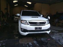 Toyota Fortuner 2.5 G VNT DSL AT 2014 white