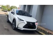 2014 Lexus NX 200T 2.0 F Sport SUV - Banyak Bonus Harga Terbaik ( garansi 5 tahun )