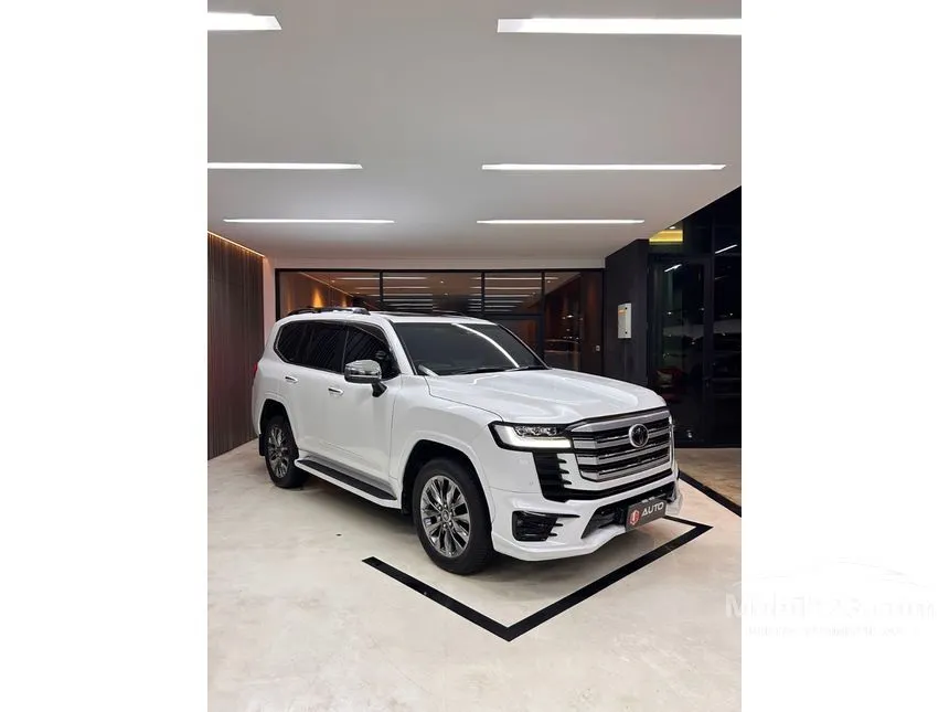 2024 Toyota Land Cruiser 300 VX-R SUV