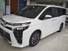 2018 Toyota Voxy 2.0 R80 Wagon