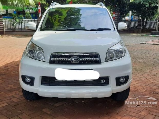 Daihatsu Terios Mobil bekas dijual di Banten Indonesia 