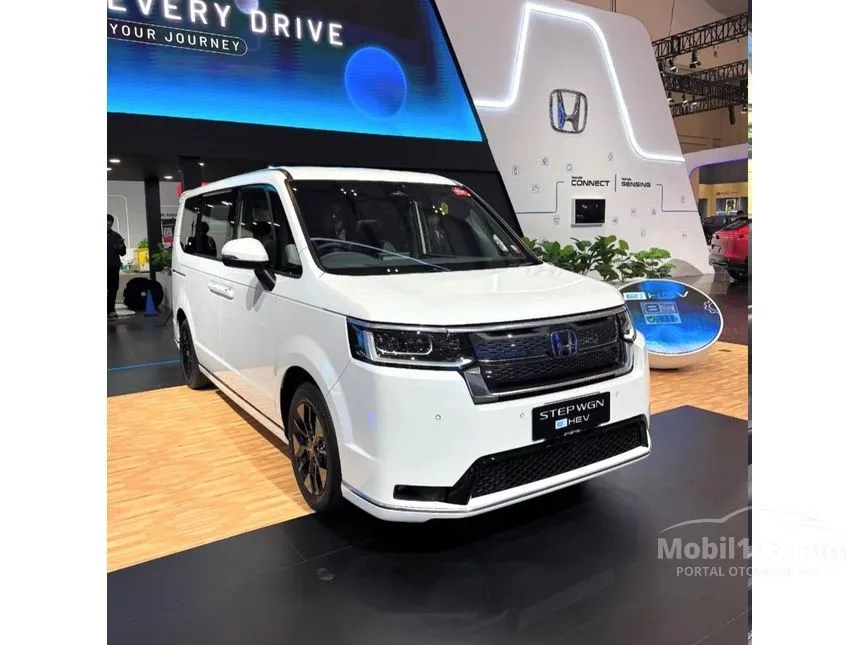 2025 Honda Stepwgn SPADA e:HEV MPV