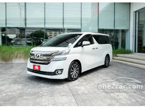 2015 Toyota VELLFIRE 2.5 V Van
