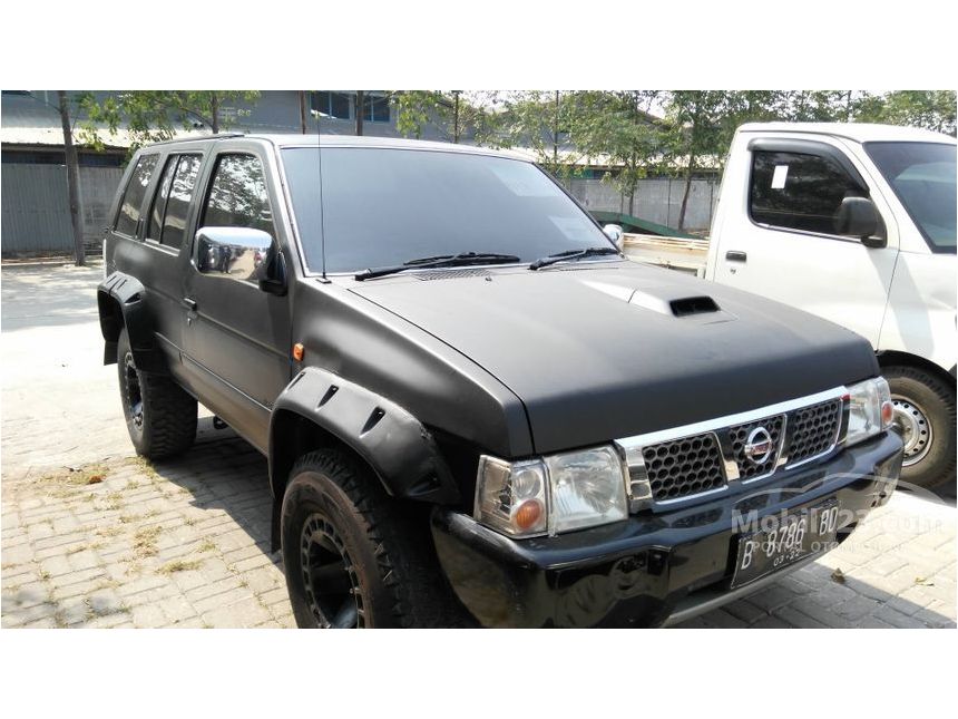 Nissan terrano 2008