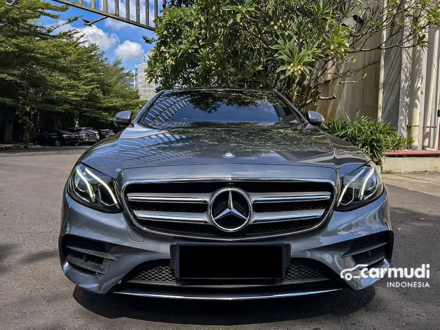 2017 Mercedes-Benz E300 AMG Line Sedan