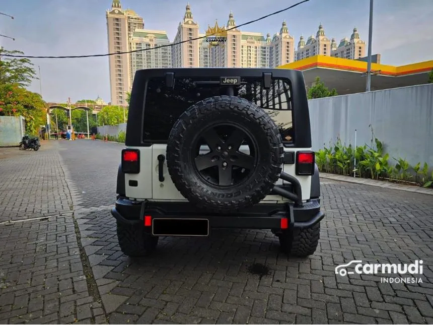 2013 Jeep Wrangler Rubicon SUV