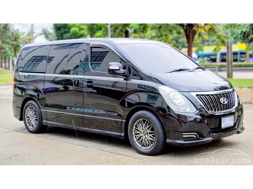 2018 Hyundai H-1 Elite Van