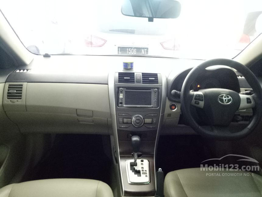 Jual Mobil  Toyota Corolla Altis  2012  V 2 0 di Jawa Timur 