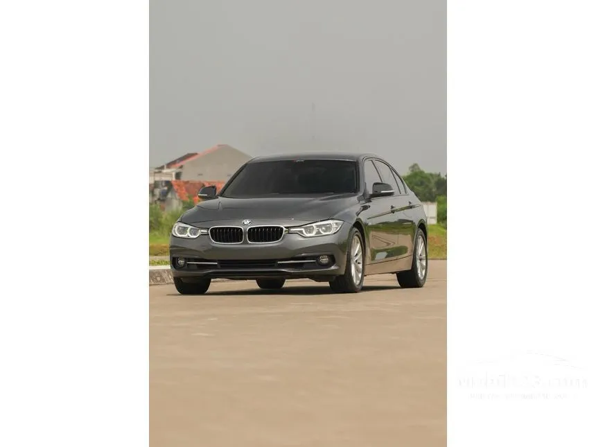 2017 BMW 320i Sport Sedan