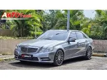 2011 Mercedes-Benz E300 3.0 Avantgarde AMG Sedan KM 52.000 Mbl Simpanan Mercedes Benz E300 Avantgarde 2011 Panoramic Full Original Perfect Condition