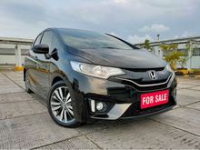 Honda Jazz 1.5 RS Cvt AT 2014 Hitam - Sangat Terawat - Low KM - Kredit dibantu sampai Approve