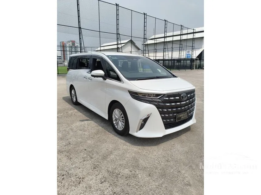 2026 Toyota Alphard Wellcab Hybrid MPV
