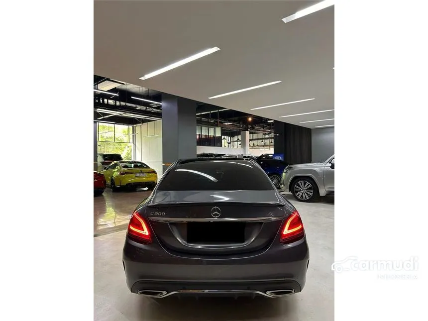 2019 Mercedes-Benz C300 AMG Line Sedan