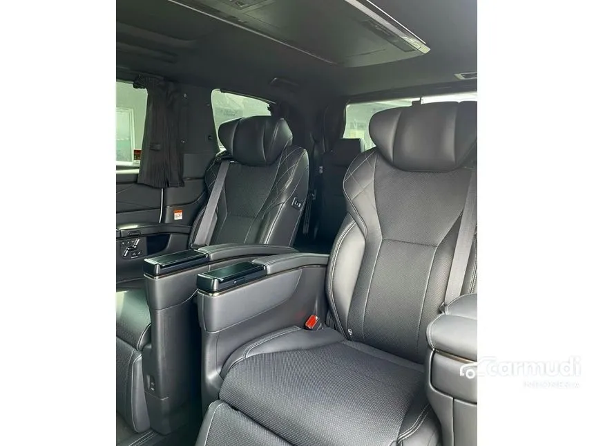2025 Toyota Alphard HEV (Premium Color) MPV