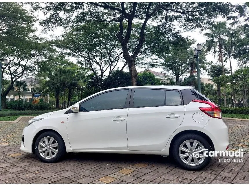 2014 Toyota Yaris E Hatchback