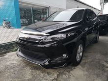 2015 Toyota Harrier 2.0 Elegance Original Mileage 39'000 KM Only. Recon Unregister. Original Japan Modellista Bodykit. Driver Electric Adjust Seat