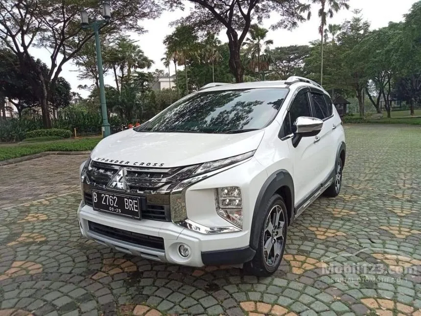 Jual Mobil Mitsubishi Xpander 2020 CROSS Premium Package 1.5 di Banten Automatic Wagon Putih Rp 239.000.000