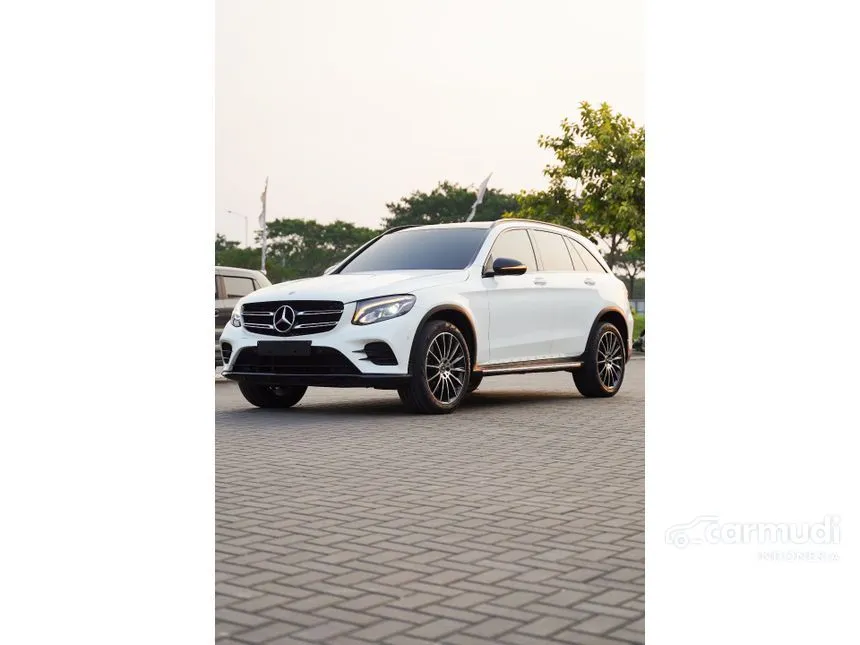 2020 Mercedes-Benz GLC200 AMG Line SUV