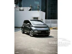 2025 Wuling Cloud EV Pro Hatchback