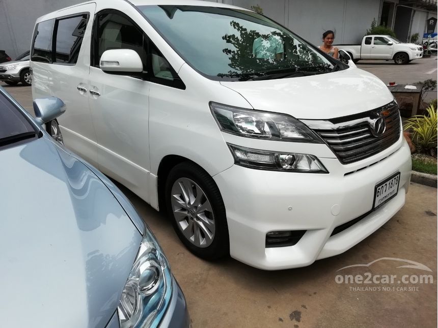 Toyota vellfire 2010