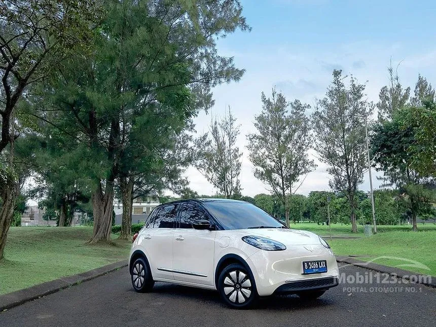 Jual Mobil Wuling Binguo EV 2024 410Km Premium Range di Jawa Barat Automatic Hatchback Lainnya Rp 364.000.000