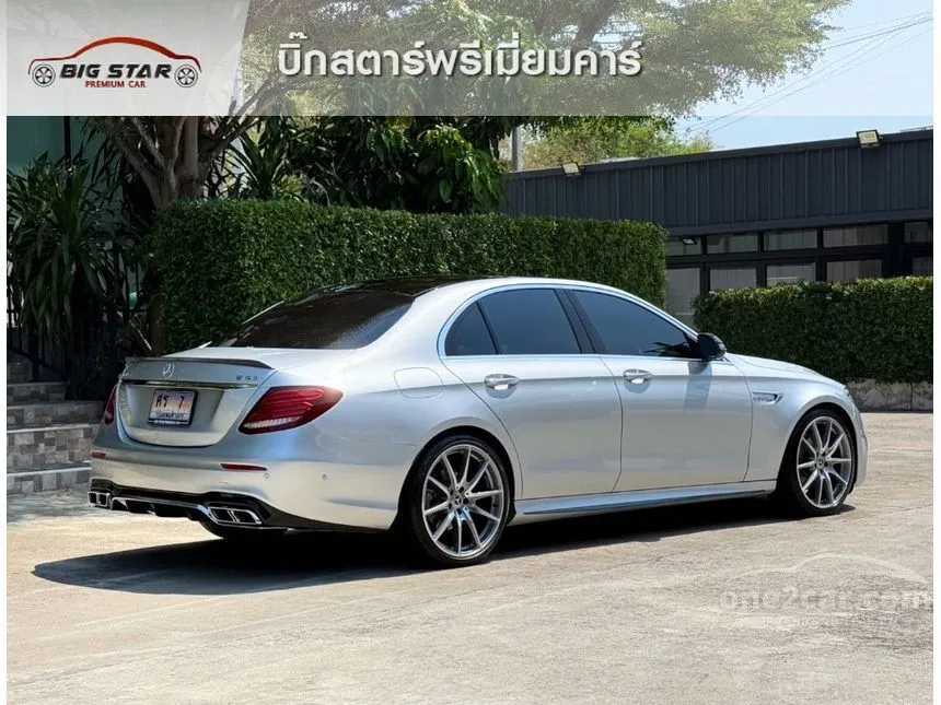 2017 Mercedes-Benz E220 d AMG Dynamic Sedan