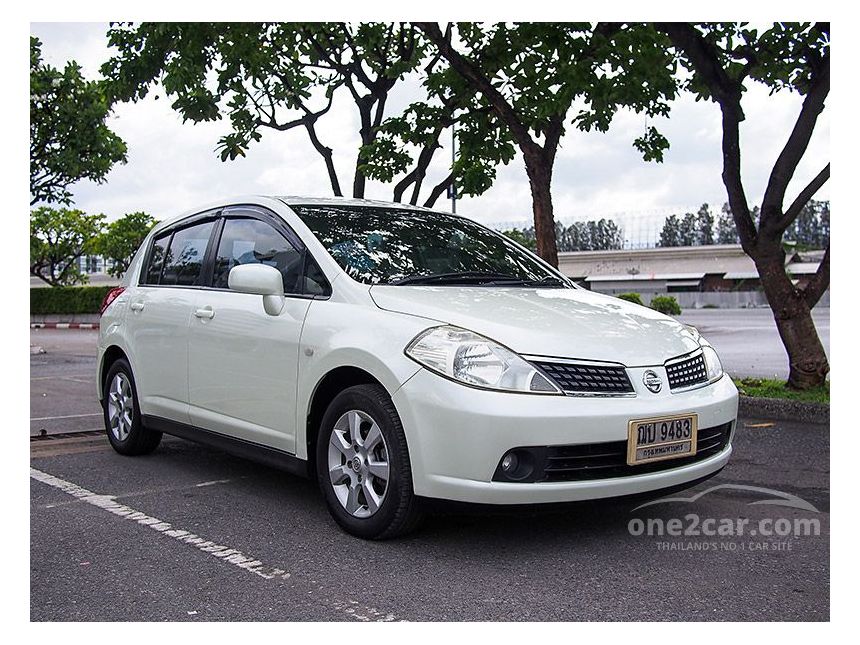 Nissan Tiida 2009 G 1.6 in กรุงเทพและปริมณฑล Automatic Hatchback สีขาว