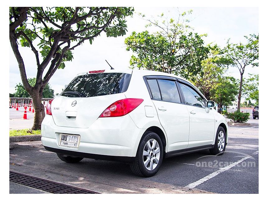 Nissan Tiida 2009 G 1.6 in กรุงเทพและปริมณฑล Automatic Hatchback สีขาว
