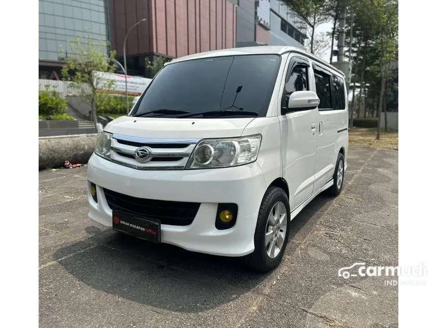 2013 Daihatsu Luxio X Wagon