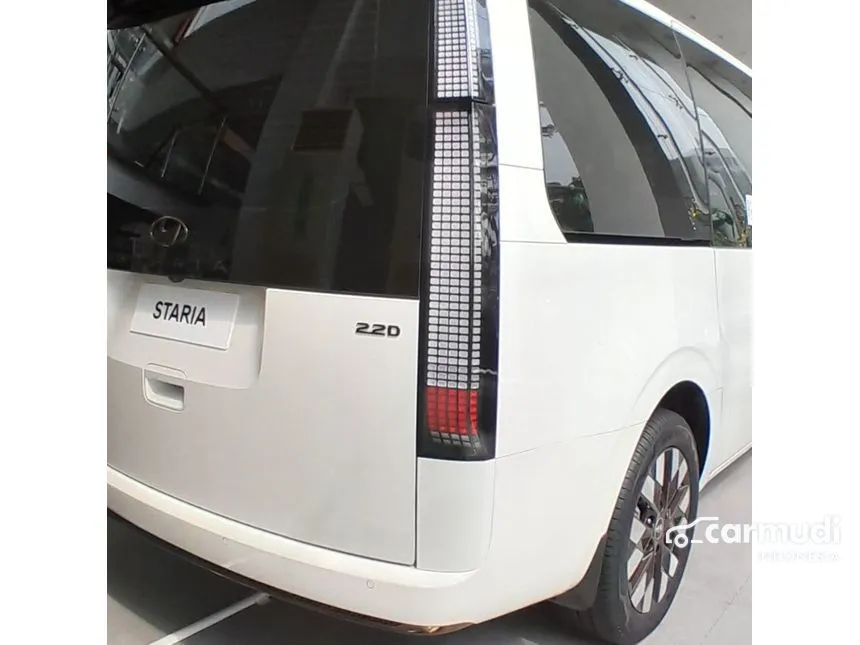 2024 Hyundai Staria Signature 7 Wagon