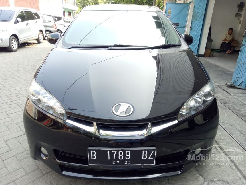Jual Mobil Toyota Wish 2010 X 1 8 di Jawa Timur Automatic Jual Mobil Toyota Wish 2010 X 1 8 di Jawa Timur Automatic