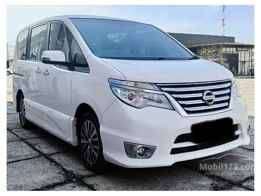 Jual Mobil Nissan Serena 2015 Highway Star 2.0 di DKI Jakarta Automatic MPV Putih Rp 178.000.000