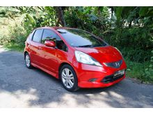 2010 Honda Jazz 1.5 RS Hatchback Merah Istimewa