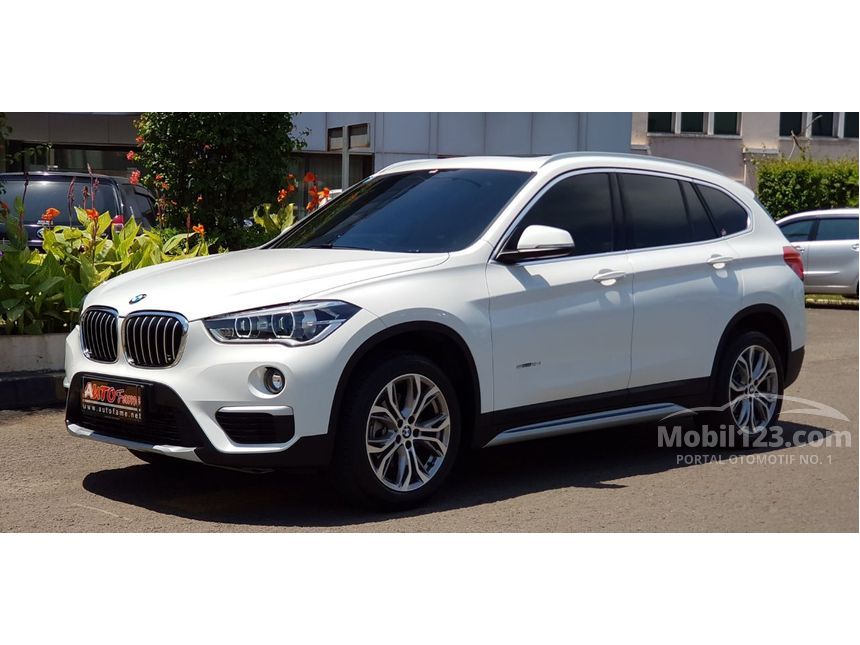  Jual Mobil BMW X1 2021  sDrive18i 1 5 di DKI Jakarta 