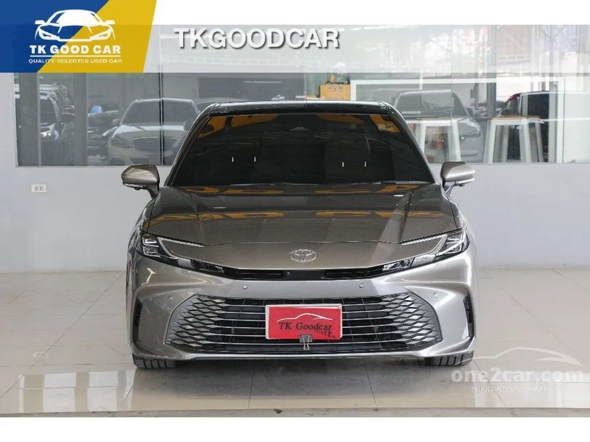 2024 Toyota CAMRY HEV Premium Luxury Sedan