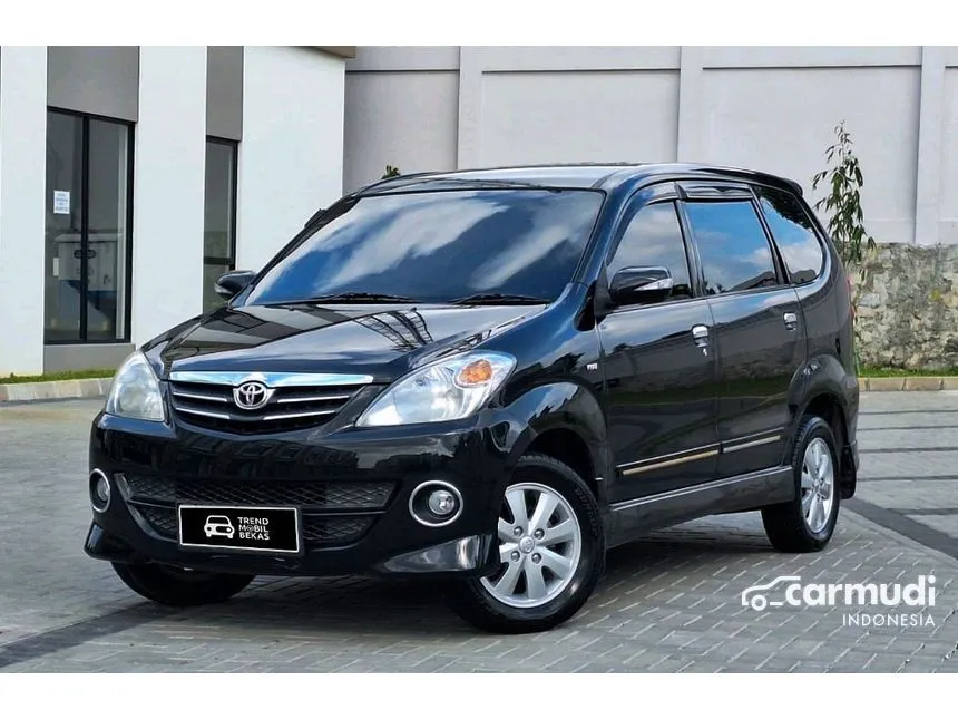 2011 Toyota Avanza S MPV