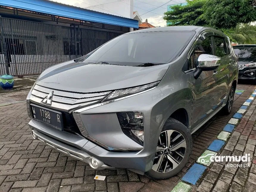 Jual Mobil Mitsubishi Xpander 2019 ULTIMATE 1.5 di Jawa Timur Automatic Wagon Abu