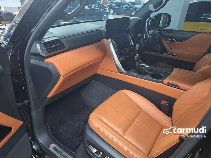 2022 Lexus LX 600 VIP SUV