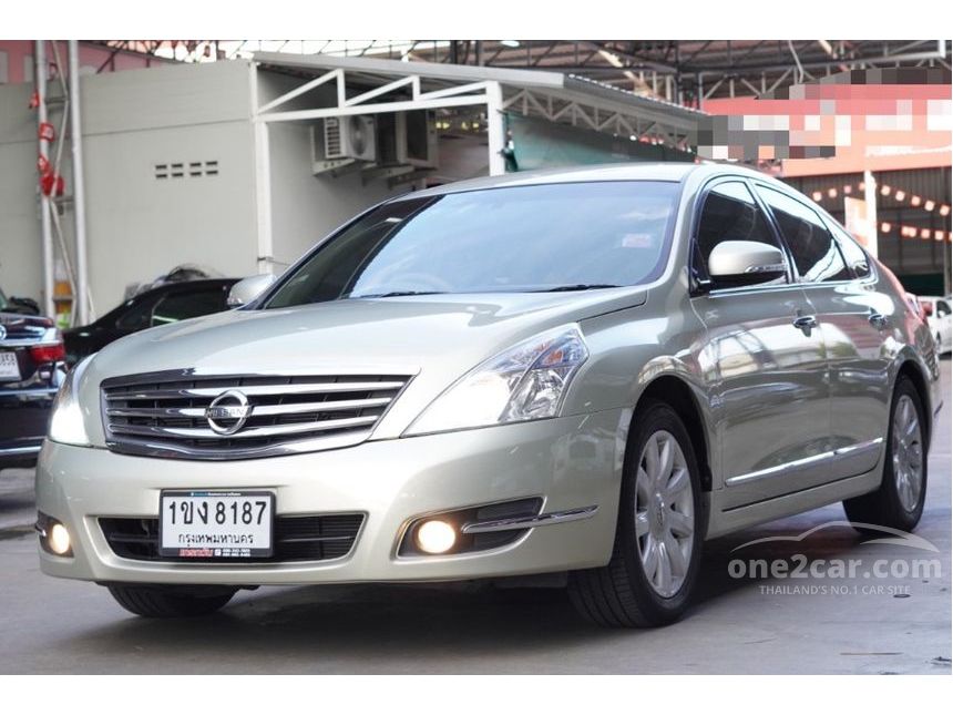 Nissan teana 250