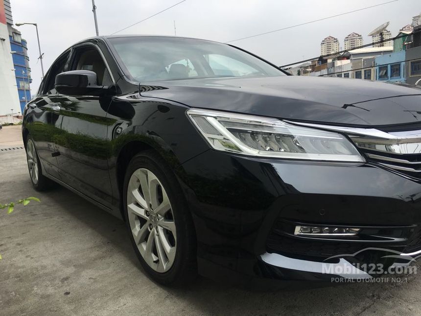  Jual  Mobil  Honda  Accord  2021 VTi L ES 2 4 di DKI Jakarta  